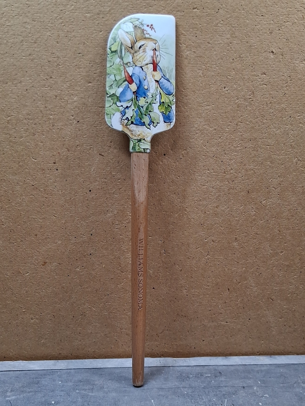 Williams Sonoma Bunny & Carrot Illustrated Silicone Spatula with Wooden Handle